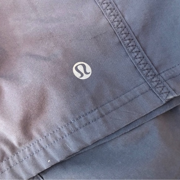 Lululemon All Sport Short - Coal / Coal Wee Stripe - Picture 7 of 7